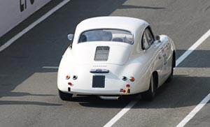 assurance-porsche-356-sur-circuit